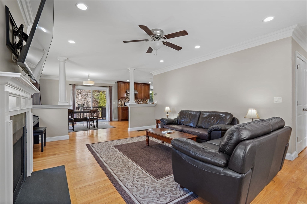 12 Gabriel Lane # 12 Property Photo 8