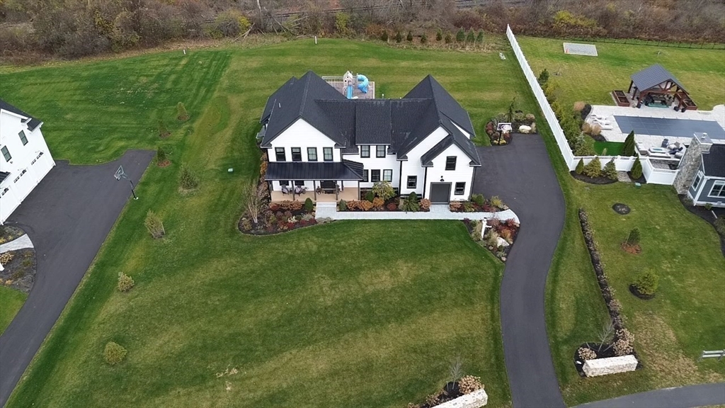 4 Dairy Farm Ln Property Photo 38