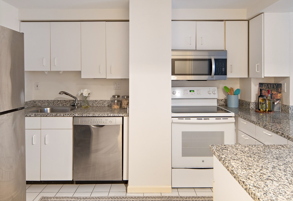 10 Rogers Street # 227 Property Photo 11