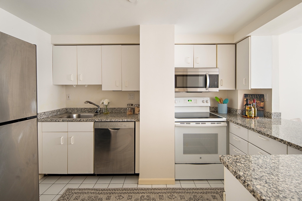 10 Rogers Street # 227 Property Photo 12