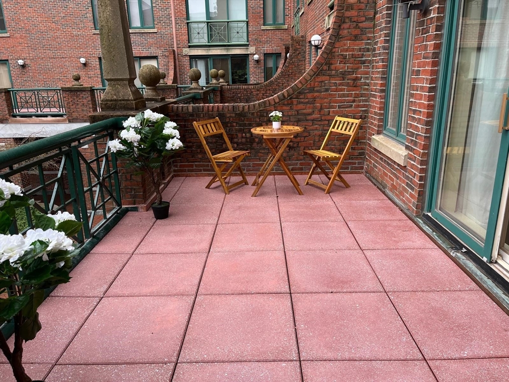 10 Rogers Street # 227 Property Photo 17