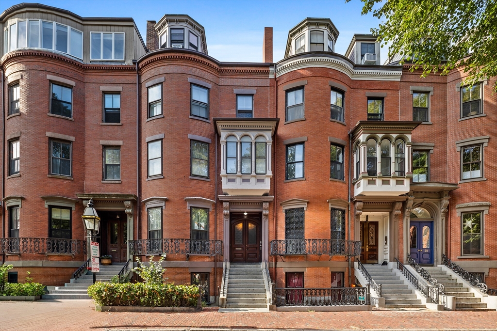 34 Union Park Property Photo 1
