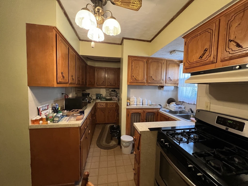 152-154 Chestnut St Property Photo 3