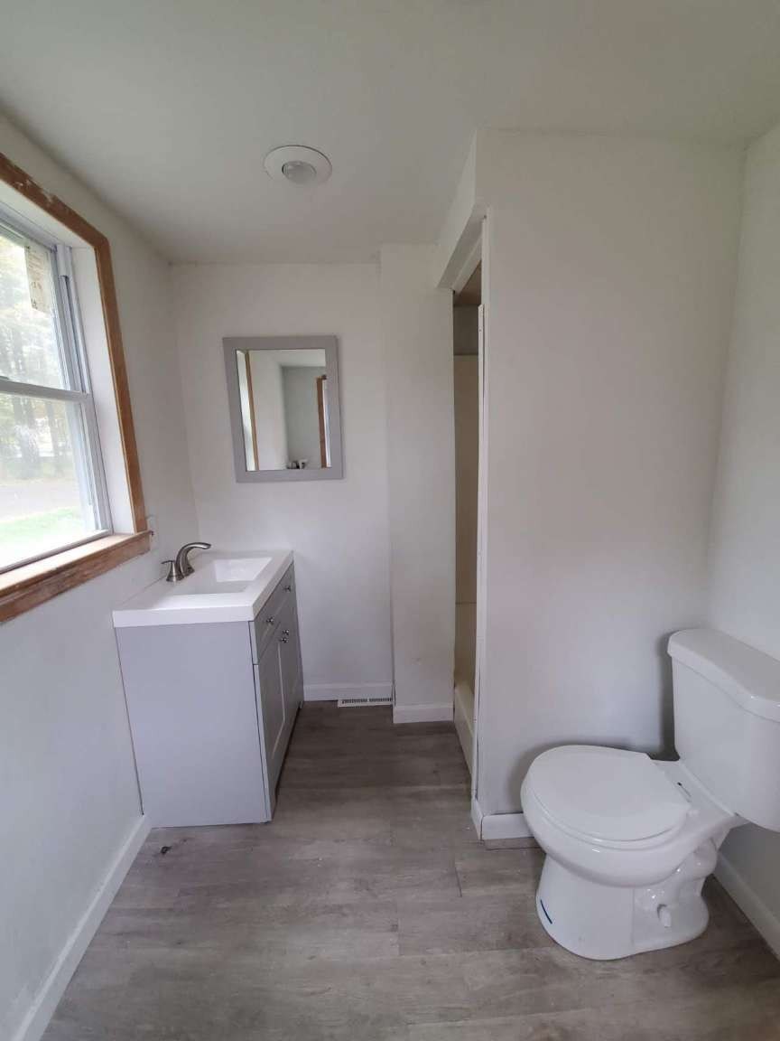 19 Wallis Park Property Photo 8