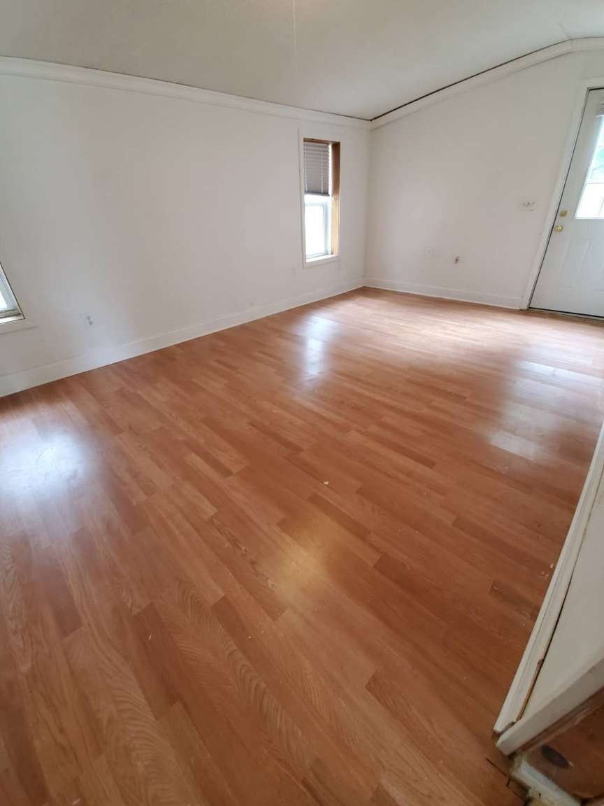 19 Wallis Park Property Photo 16