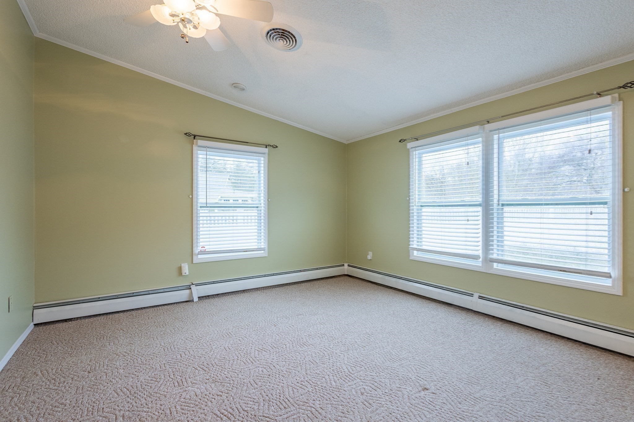 30 Leisurewood Drive Property Photo 13