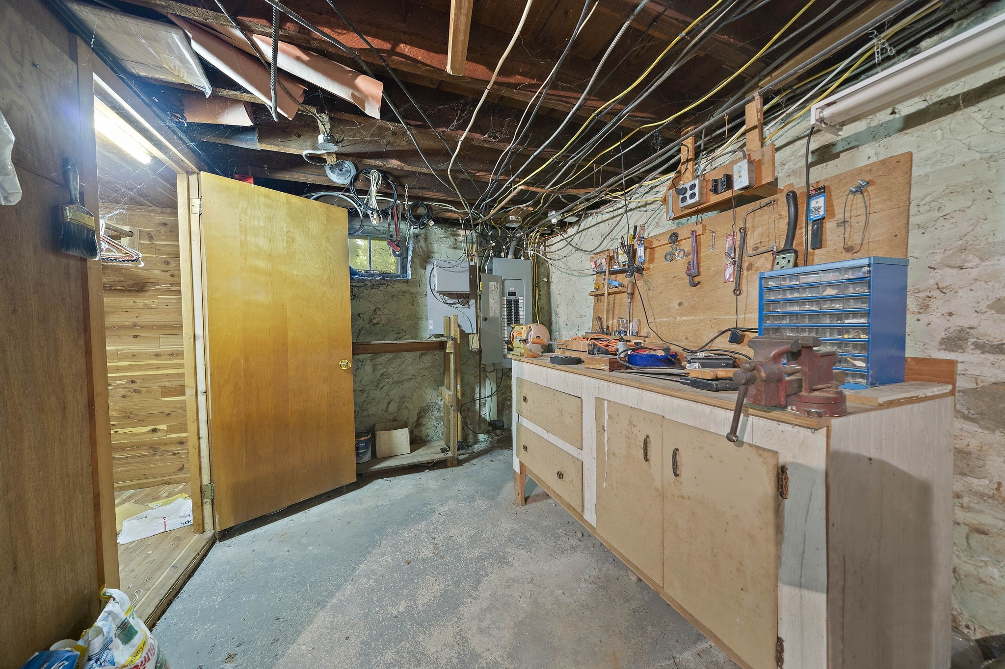 133 Pleasant Valley St Property Photo 24