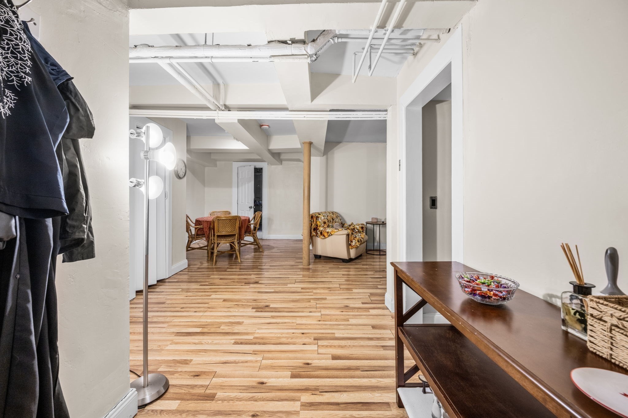39 Glenville Avenue # 71a Property Photo 3