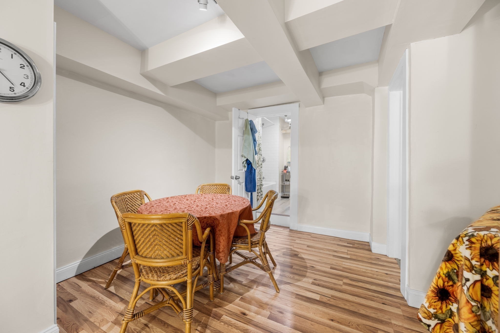 39 Glenville Avenue # 71a Property Photo 6