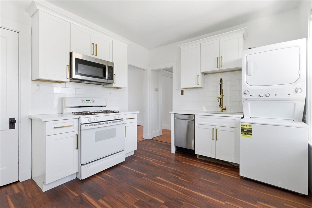 9 Sumner Sq Property Photo 2