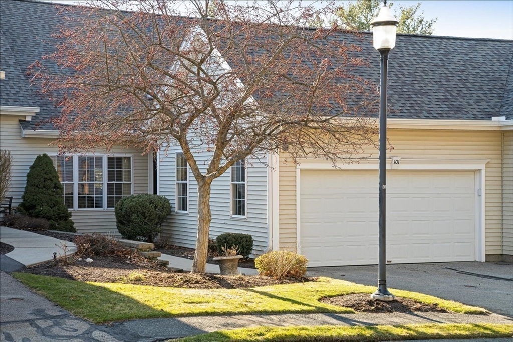 101 Orchard Meadow Dr # 59 Property Photo 1