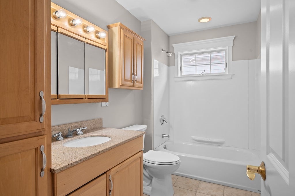 14 Atlantic Avenue # D Property Photo 22
