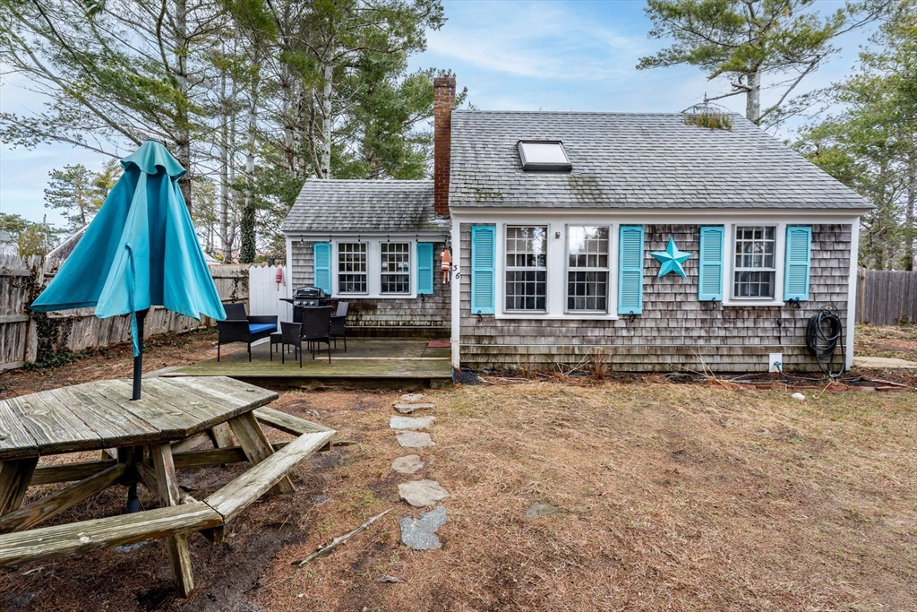 36 Lora Lane Property Photo 1