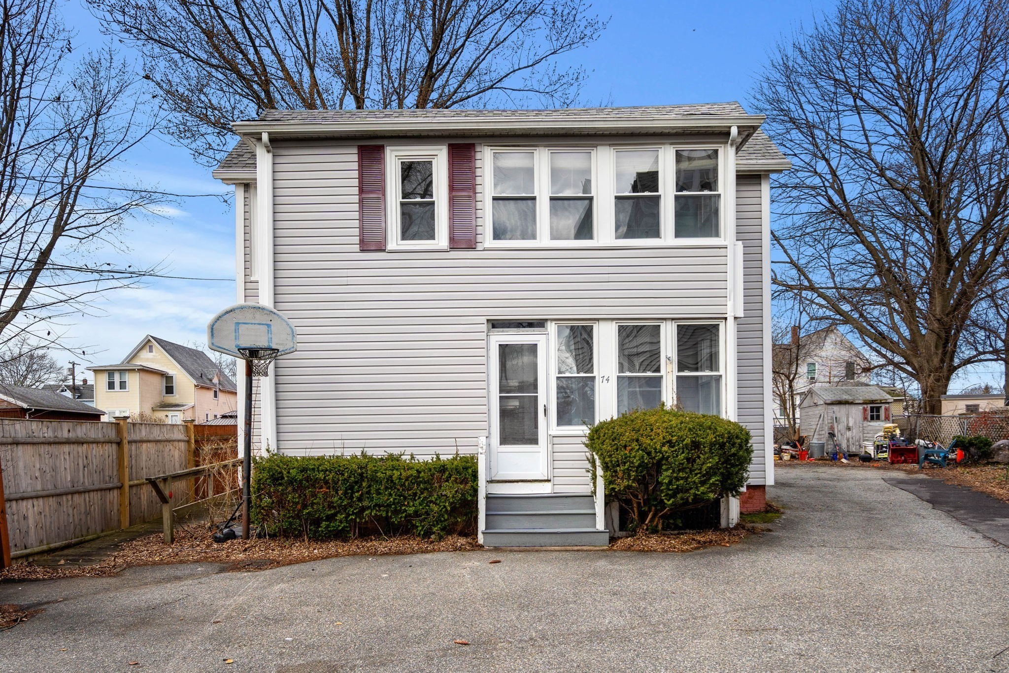 74 Myrtle St Property Photo 1