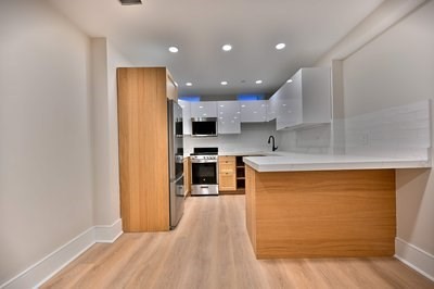 18 Winchester St # 2 Property Photo 3