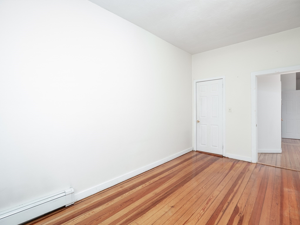 4 Saxton St Property Photo 3