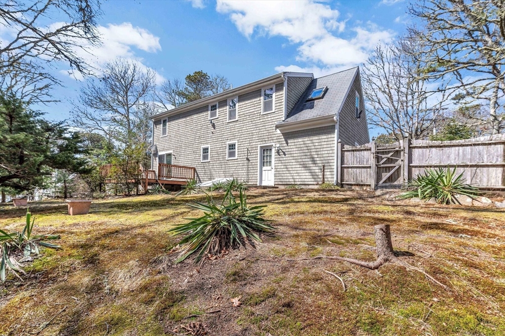 5 Briar Patch Rd Property Photo 3
