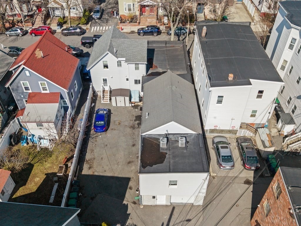 148 Pearl Property Photo 3
