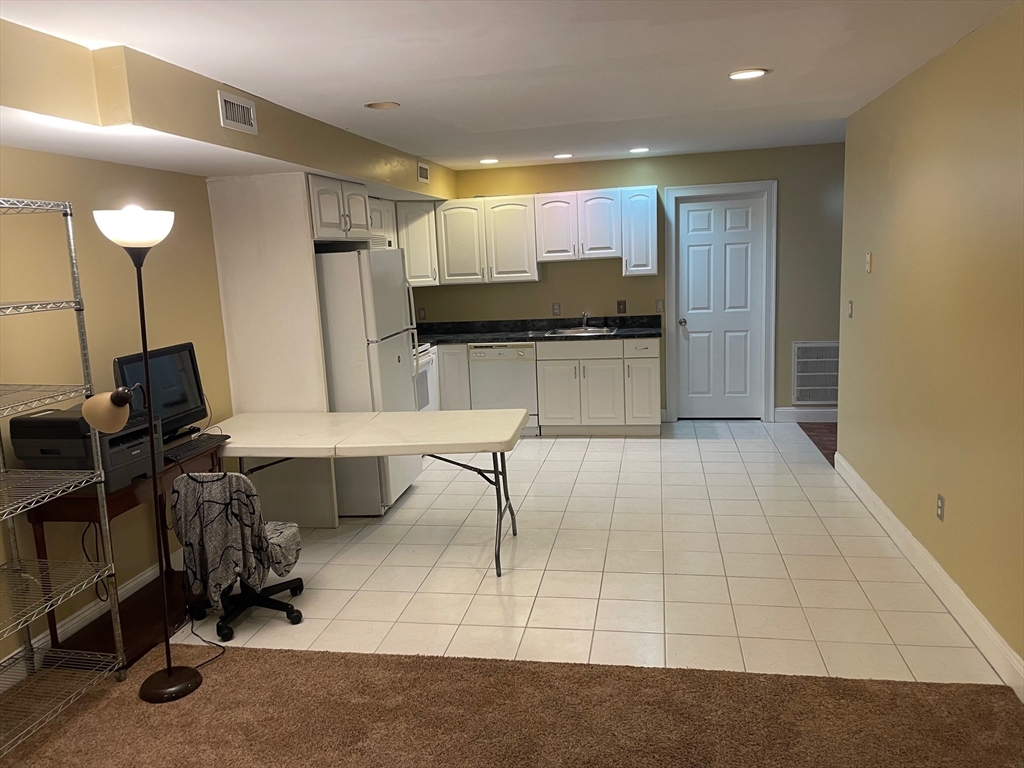 1201 Matthew Woods Dr # 1201 Property Photo 37