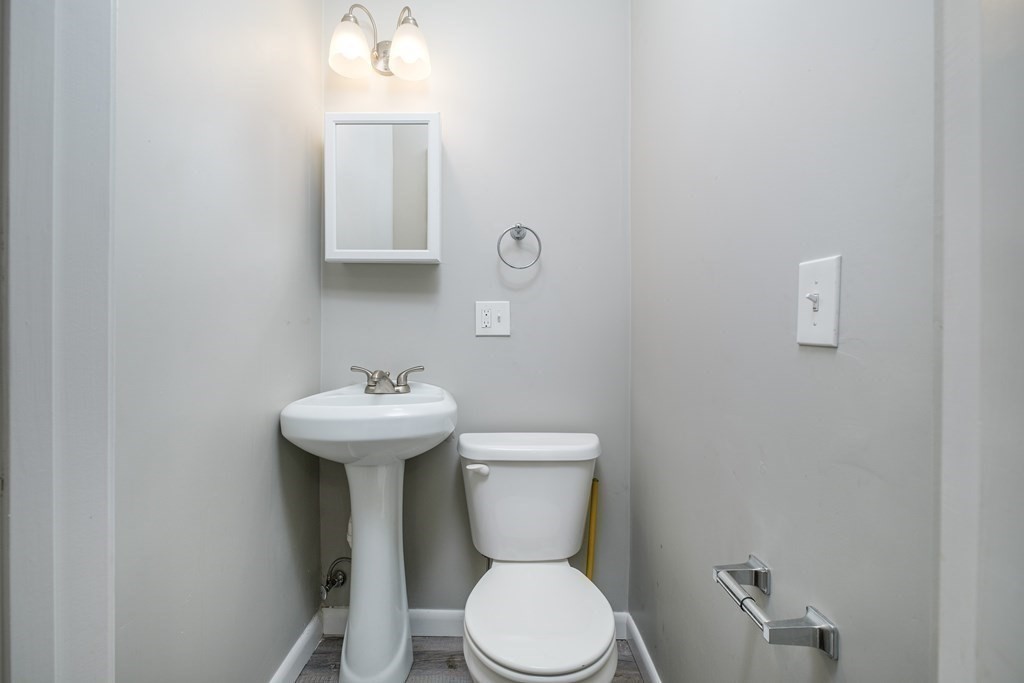 17 O St # 1 Property Photo 11