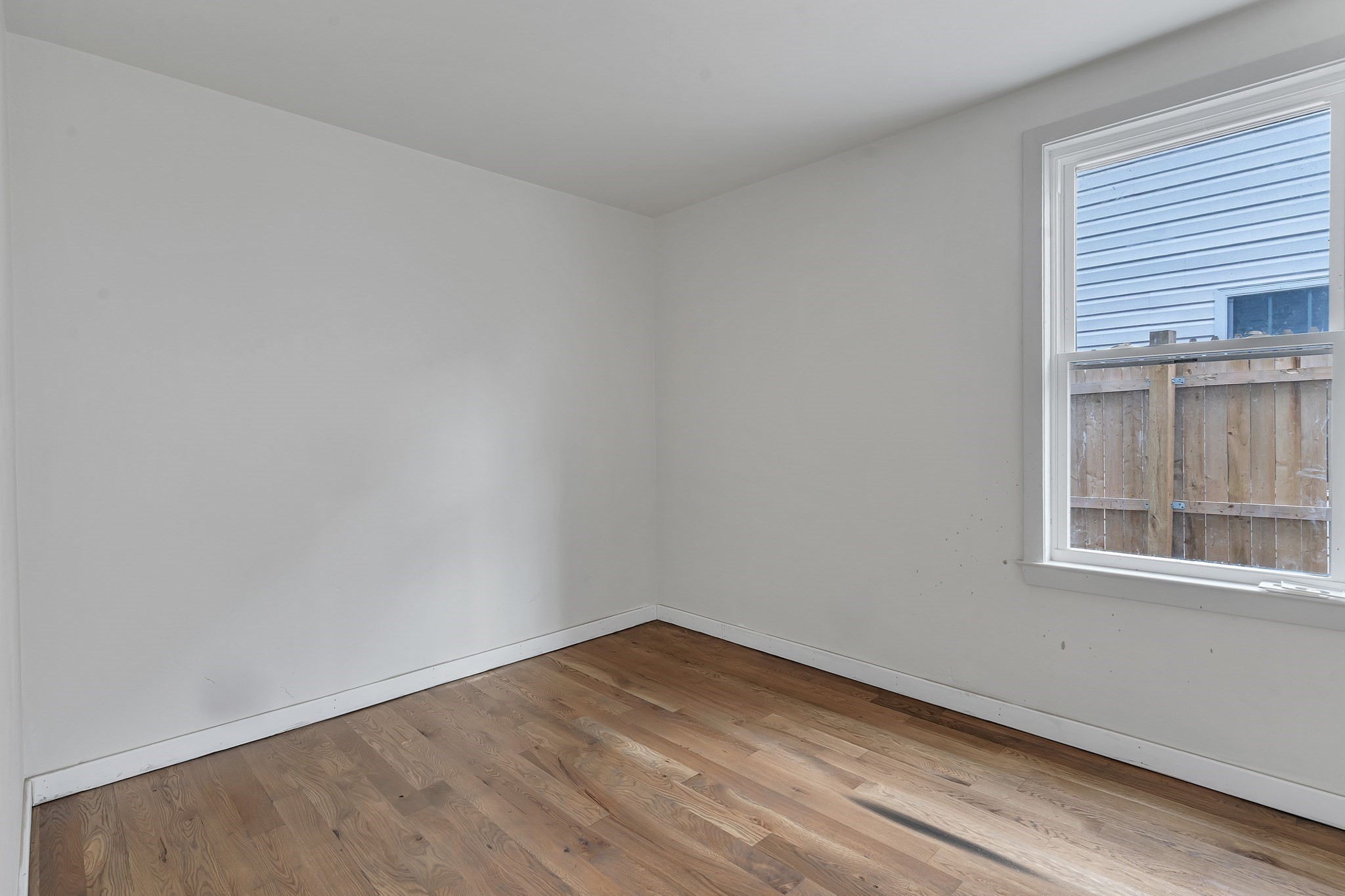 25 Tremont St Property Photo 10