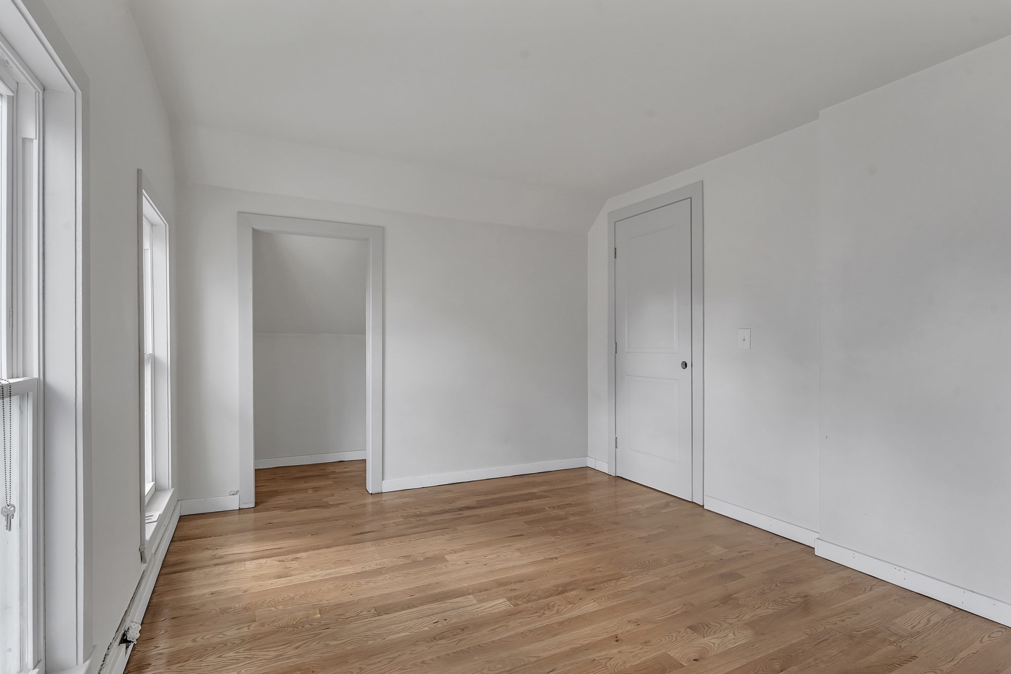 25 Tremont St Property Photo 14