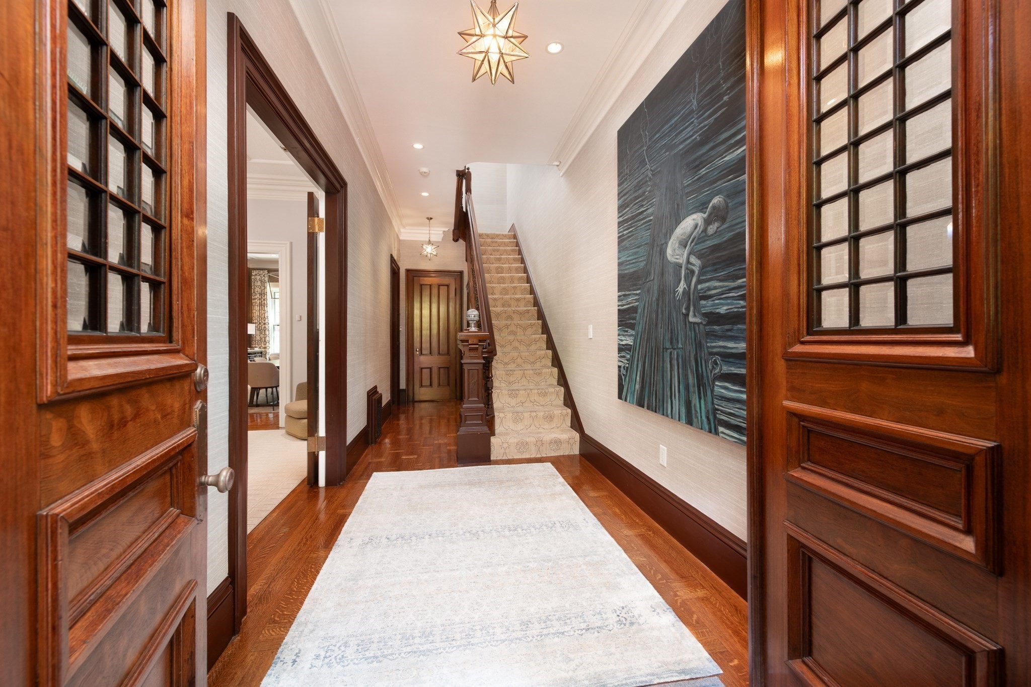 340 Marlborough St Property Photo 3