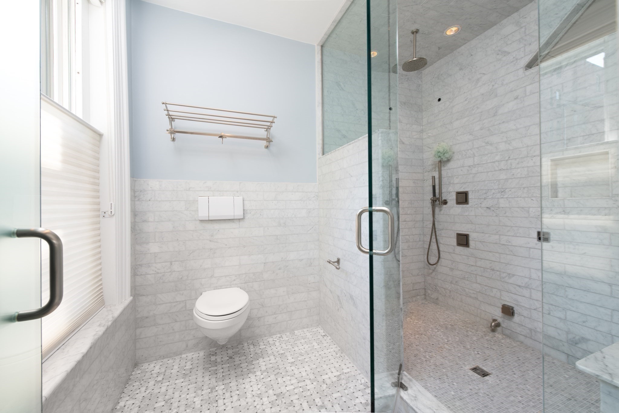 340 Marlborough St Property Photo 23