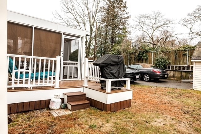 93 Osborn St Property Photo 42