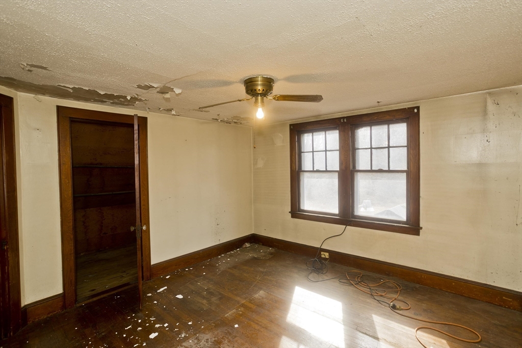 1019 Burnett Rd Property Photo 28