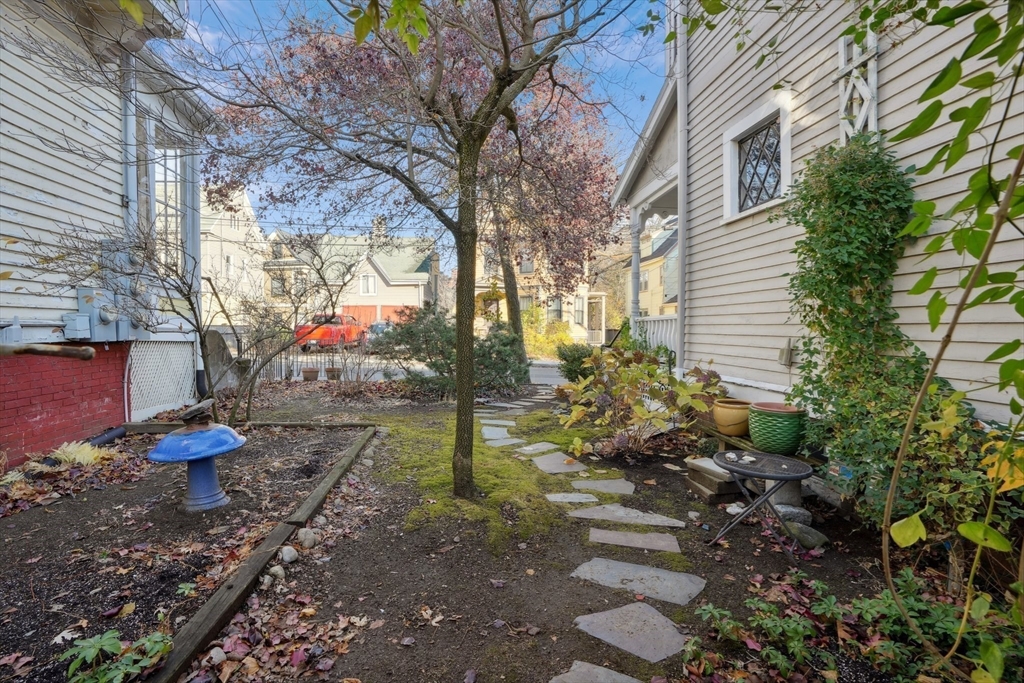 9 Kidder Ave # 2 Property Photo 2