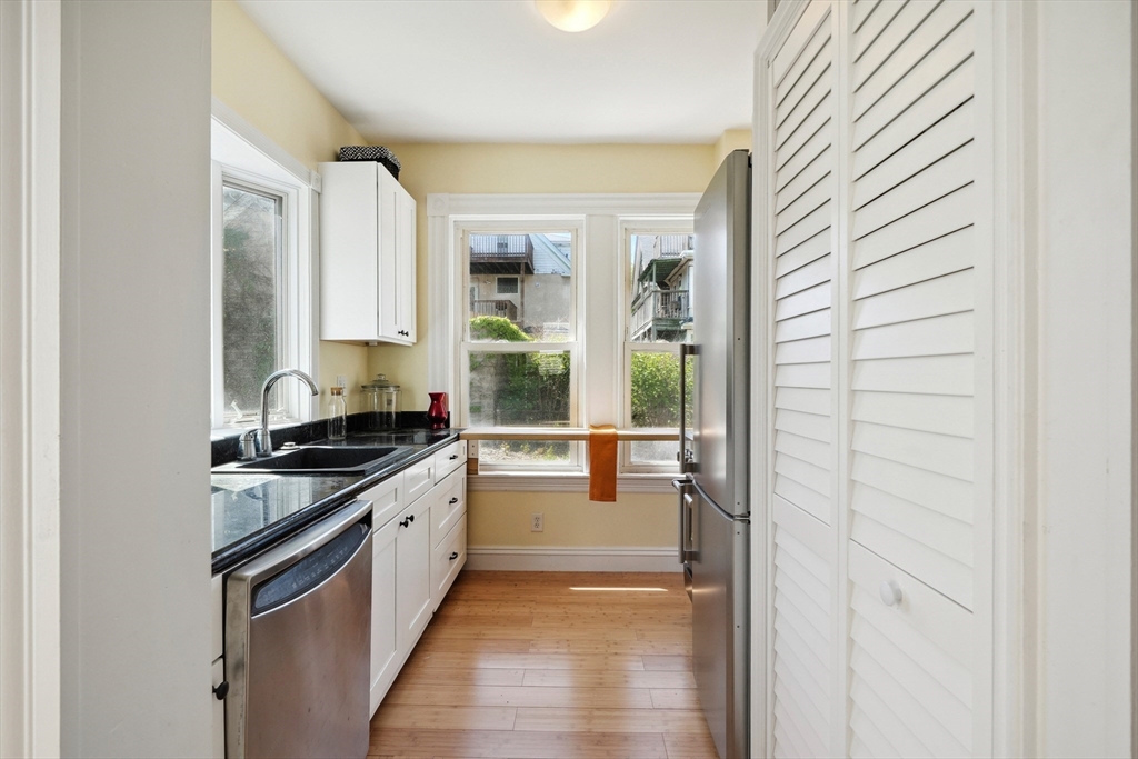 9 Kidder Ave # 2 Property Photo 3