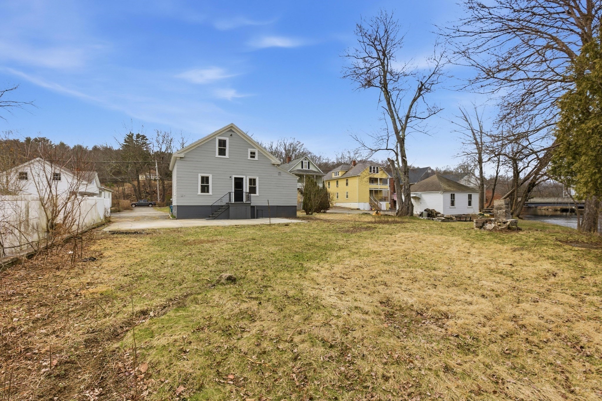 2120 Providence Rd Property Photo 12
