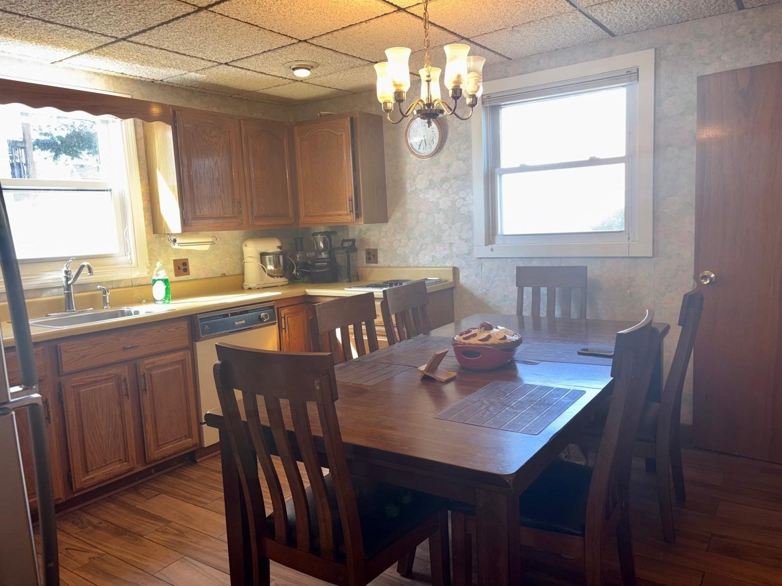 26 Kirtland St Property Photo 19