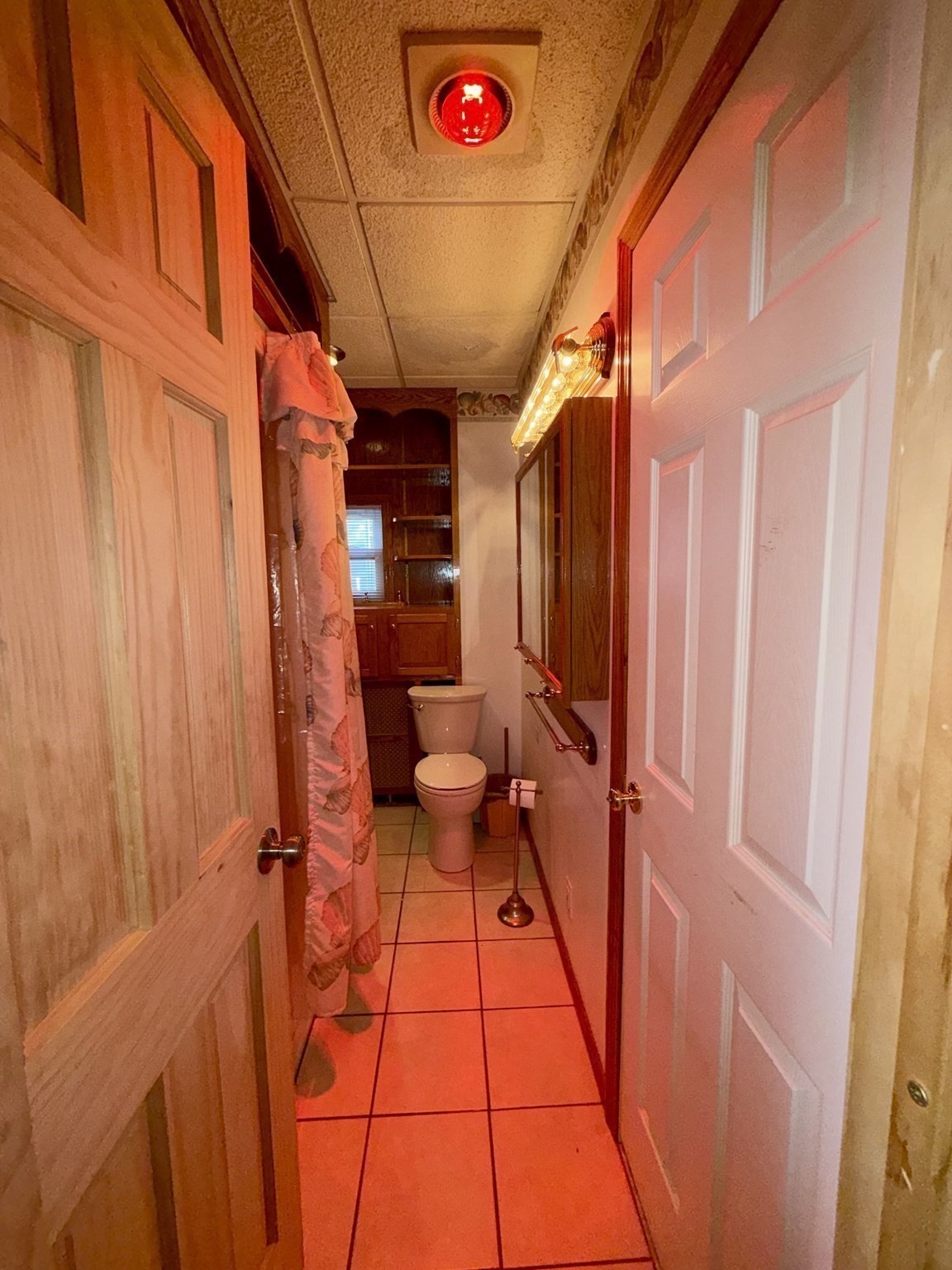 26 Kirtland St Property Photo 22