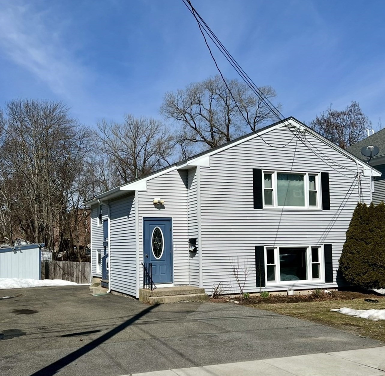 10 Edgemere Rd Property Photo 1