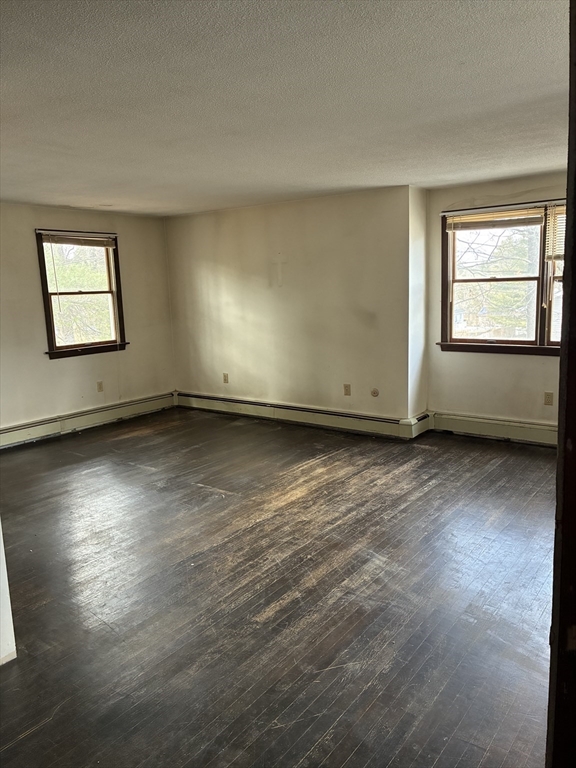 64 Loiselle Ave Property Photo 7