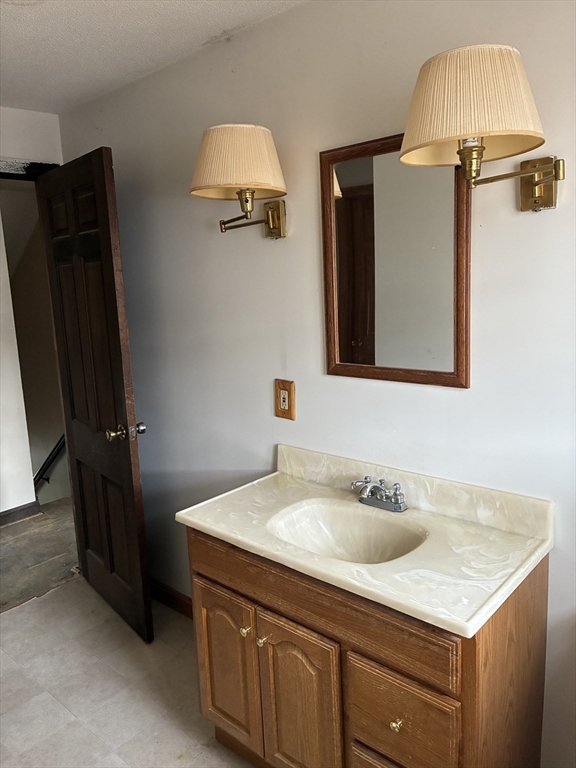 64 Loiselle Ave Property Photo 10