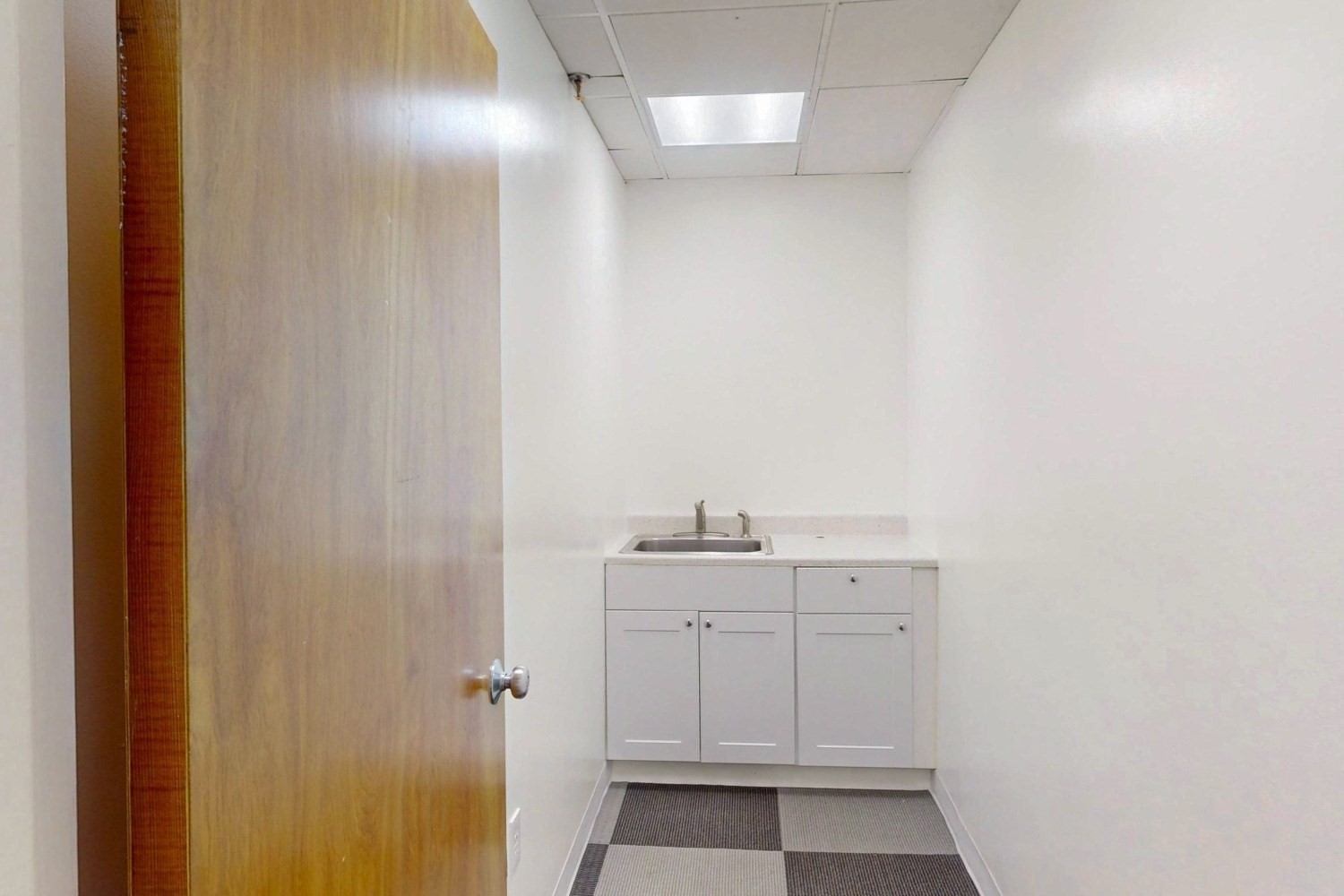 552 Massachusetts Ave # 204 Property Photo 5
