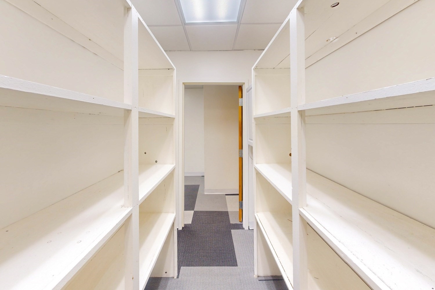552 Massachusetts Ave # 204 Property Photo 6