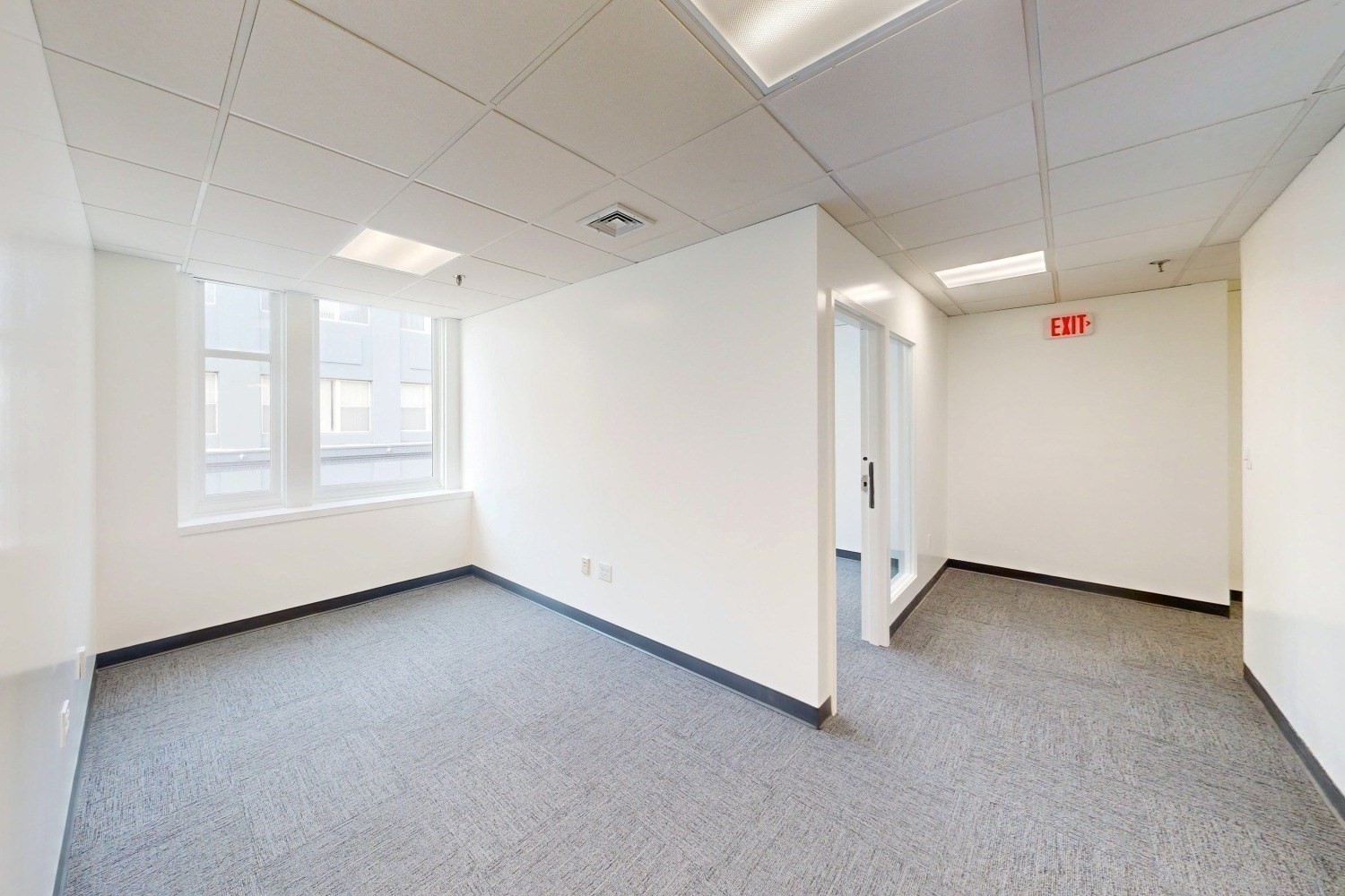 552 Massachusetts Ave # 208 Property Photo 4
