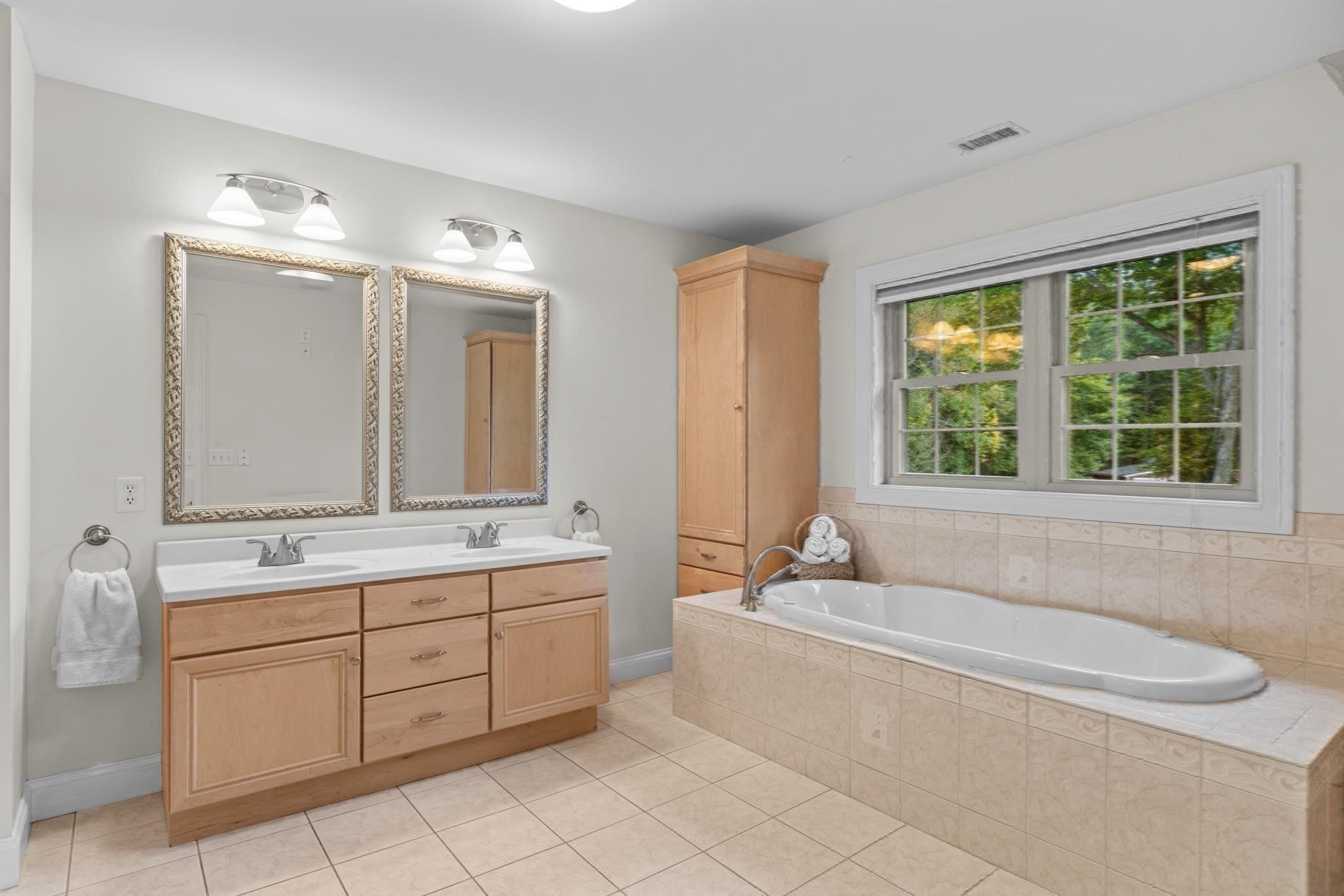 105 Mixter Property Photo 22