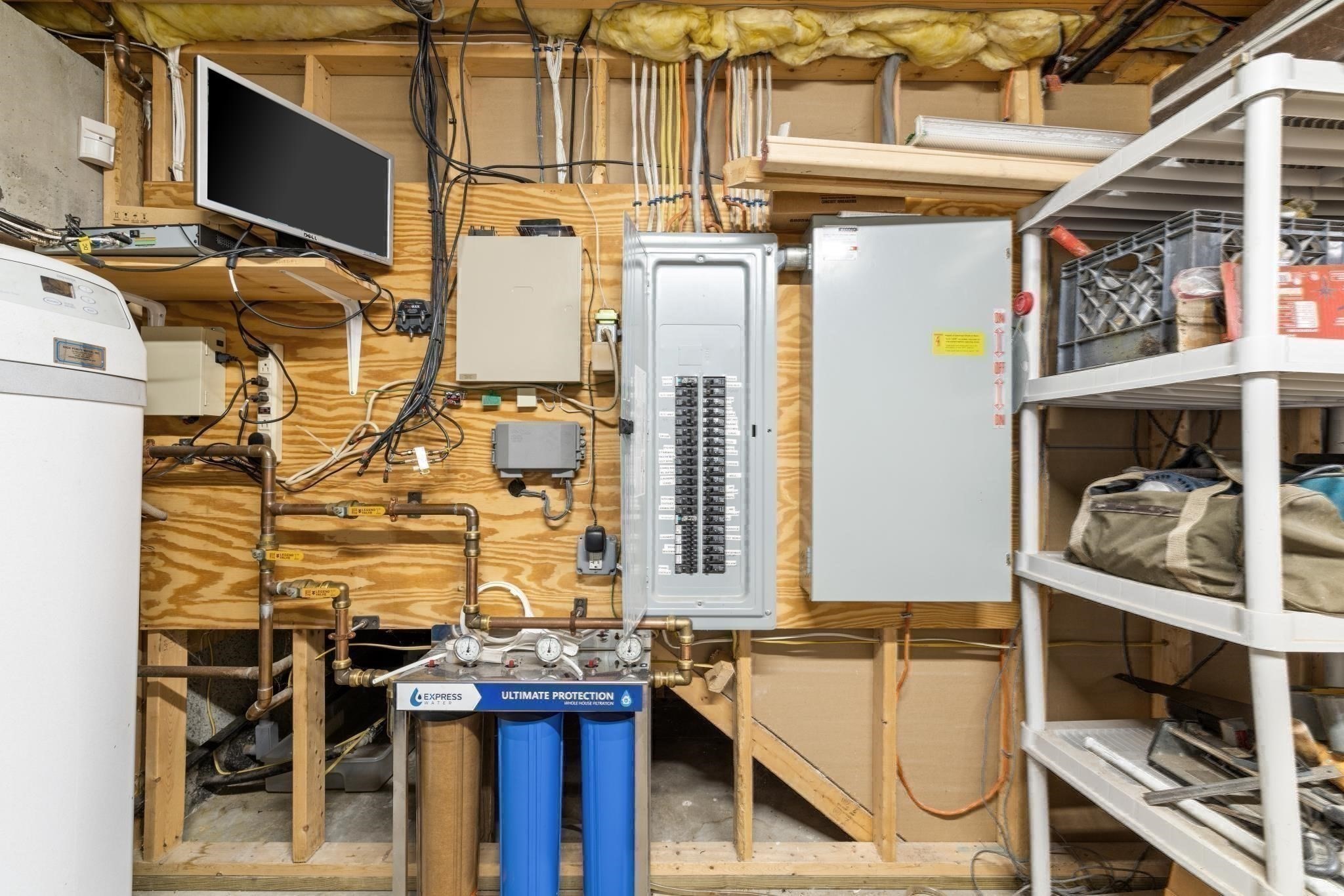 105 Mixter Property Photo 38