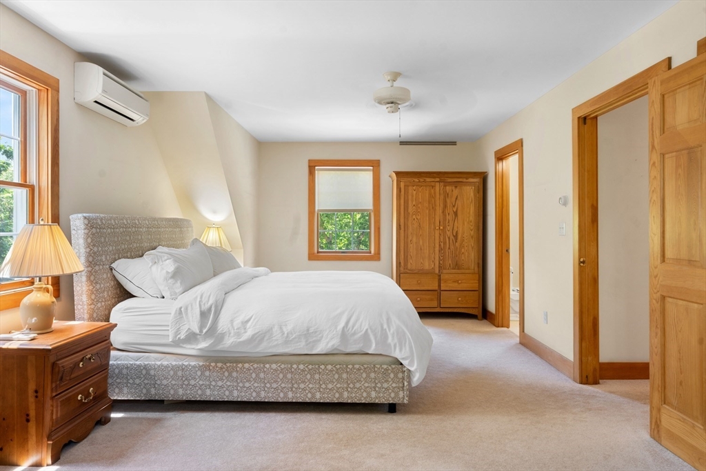 111 Charles Neck Way Property Photo 12