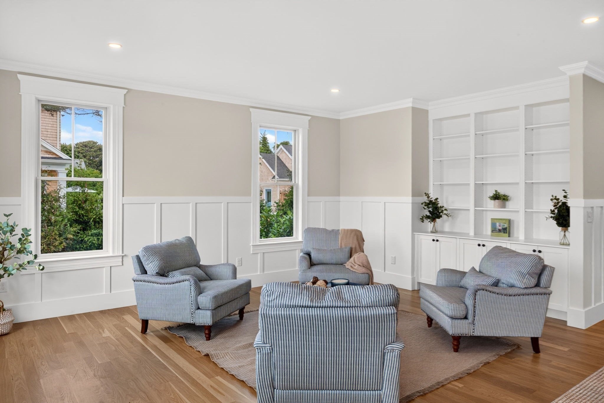 222 Barcliff Property Photo 8