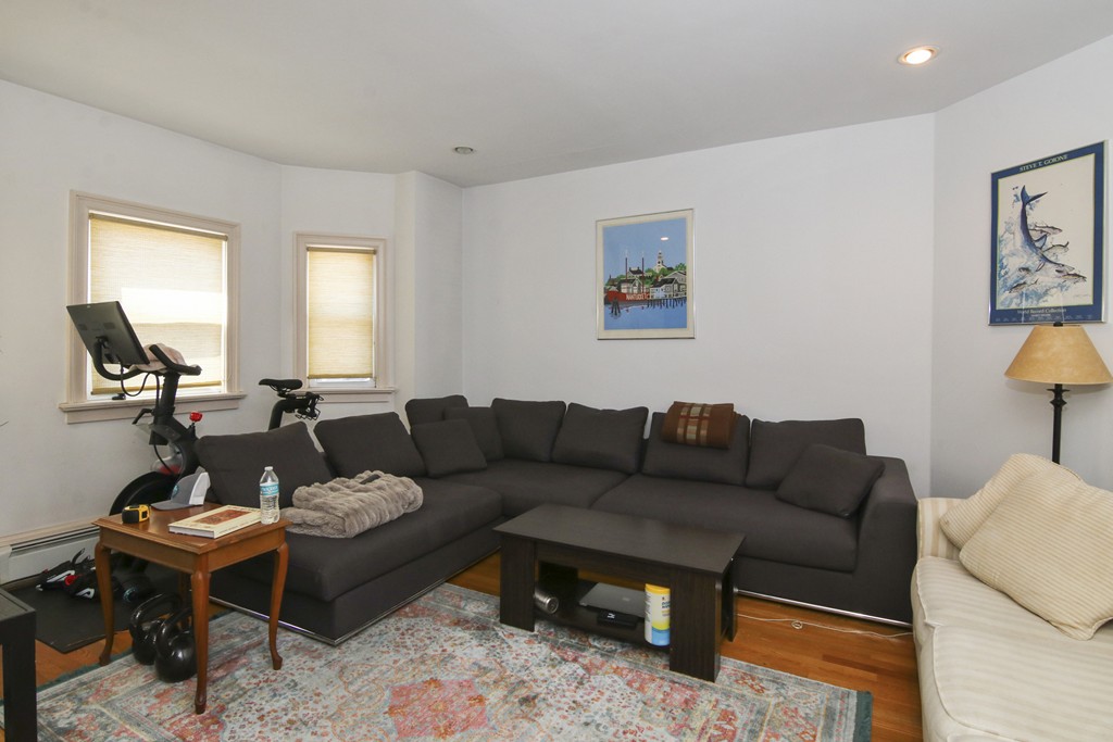 162 L Street # 1 Property Photo 7