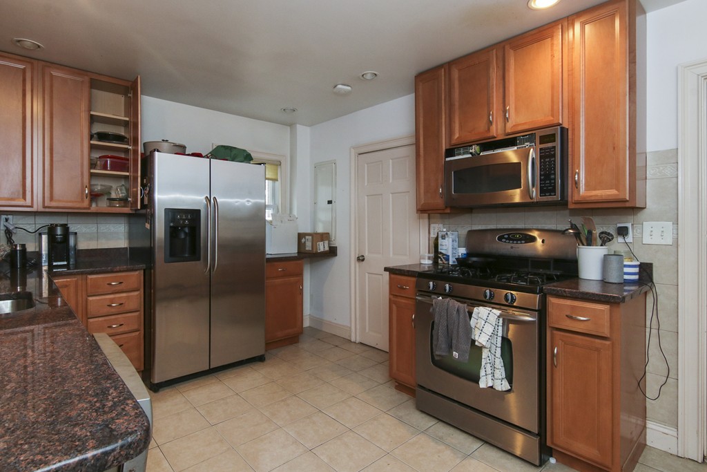 162 L Street # 1 Property Photo 13