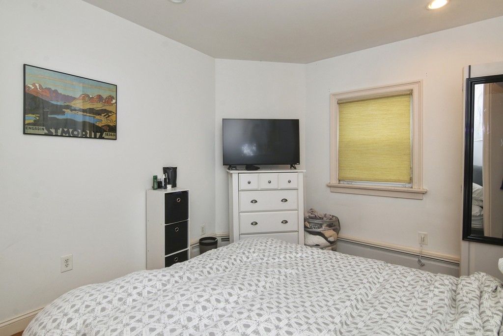 162 L Street # 1 Property Photo 18