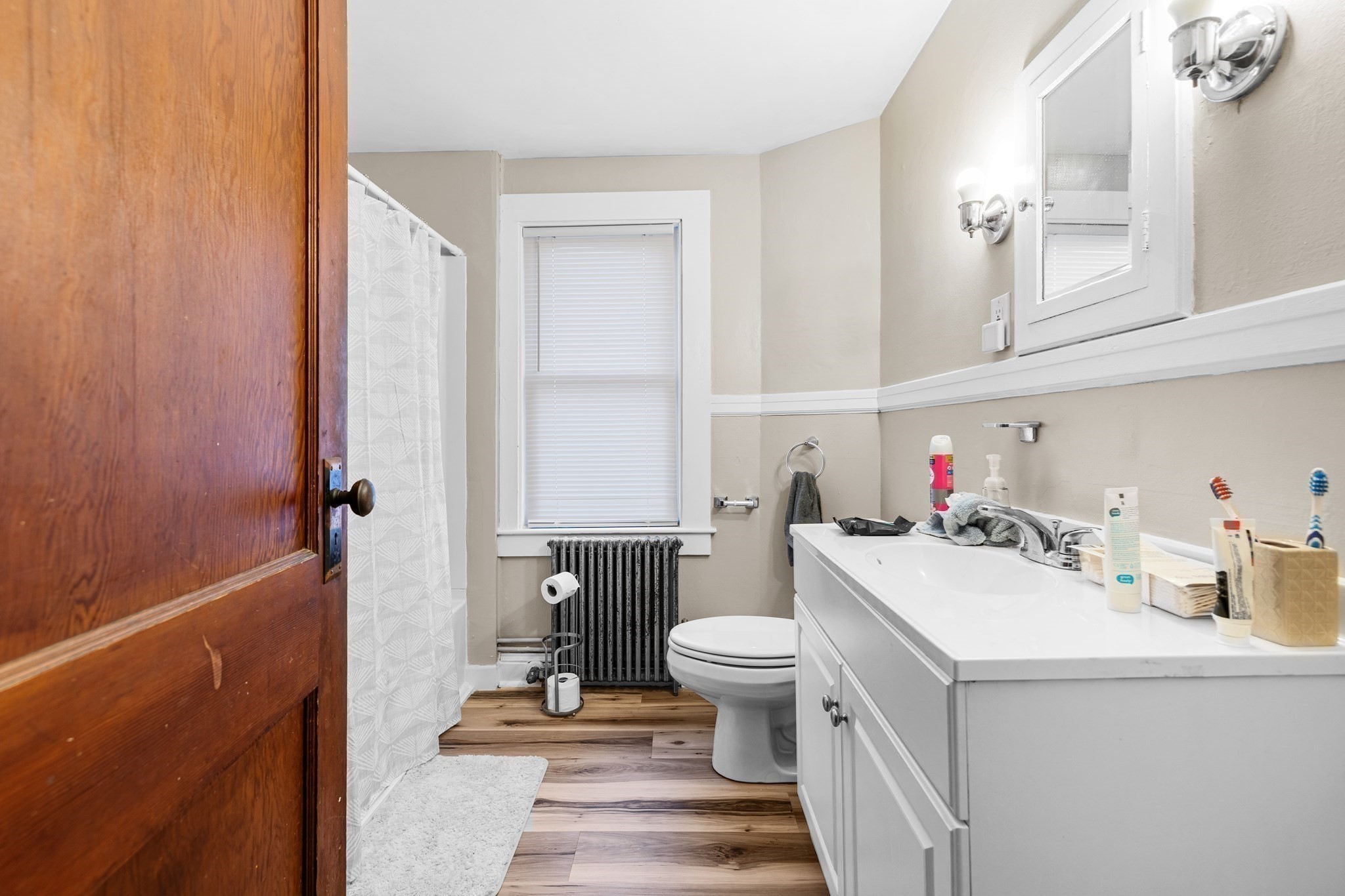 42 Everett Street Property Photo 26