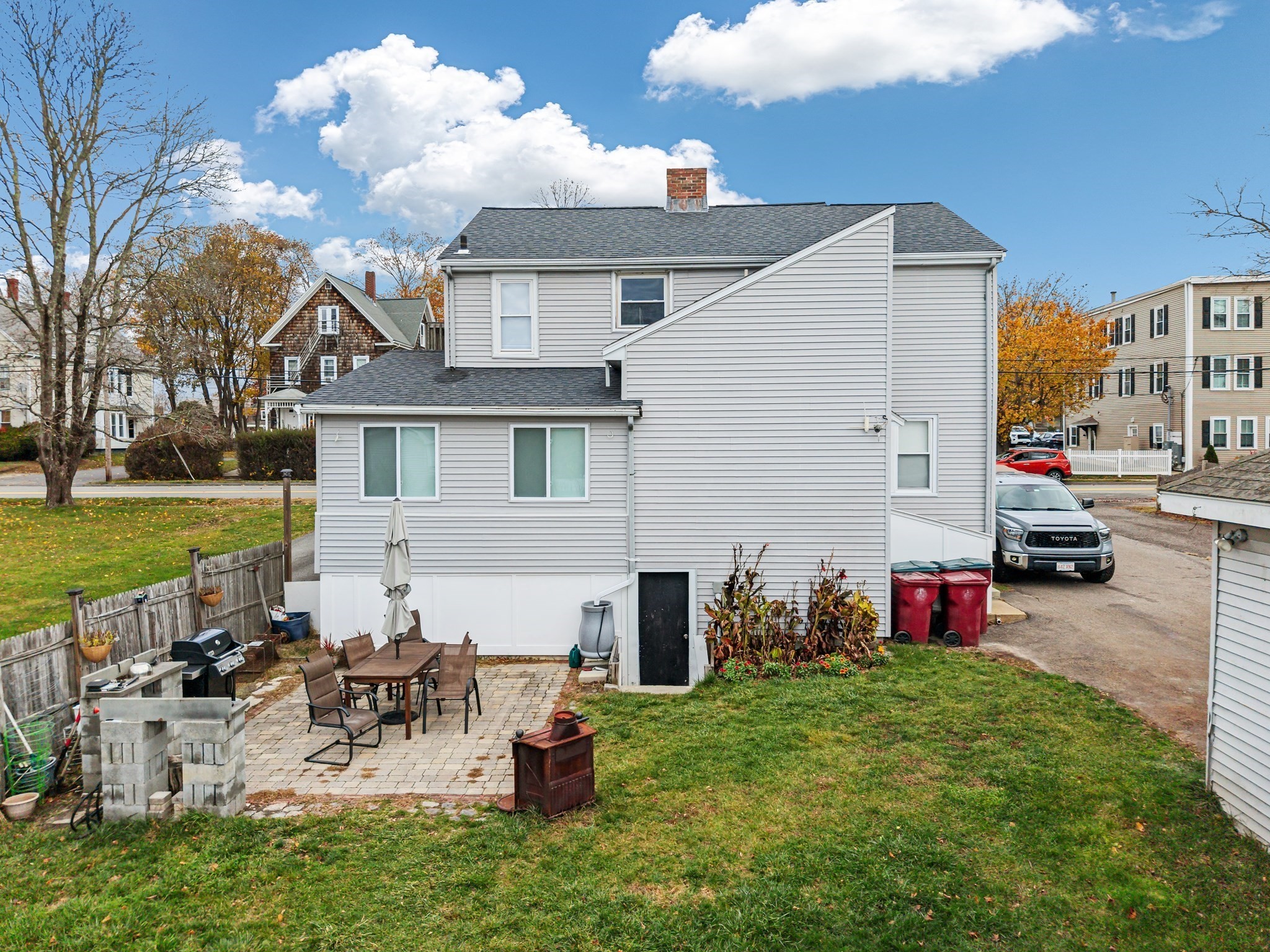 42 Everett Street Property Photo 31